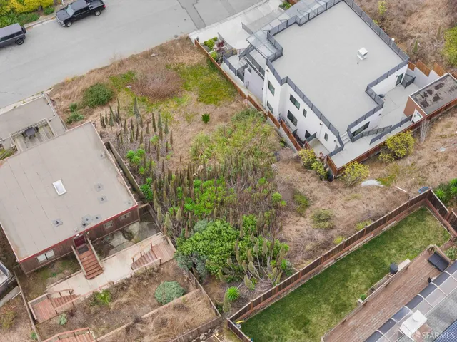 $495,000 | 327 Beaumont Boulevard, Pacifica, CA 94044