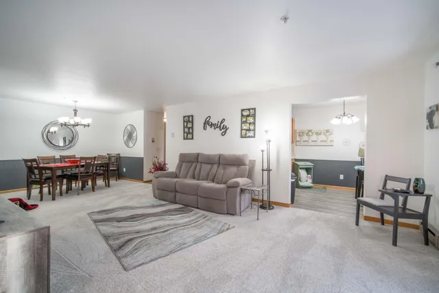 $239,900 | 530 North Silverbrook Drive, Unit 36, West Bend, WI 53090