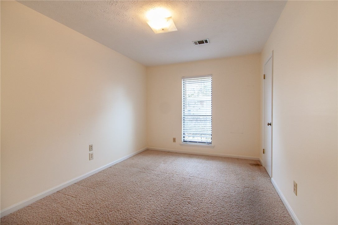 606 Rustic Street Opelika, AL 36801 - Photo 15 of 24 Gallery Image 15