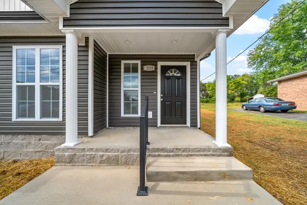 $1,250 | 115 Holley Drive, Unit A, Hopkinsville, KY 42240
