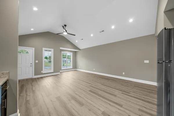 $1,250 | 115 Holley Drive, Unit A, Hopkinsville, KY 42240