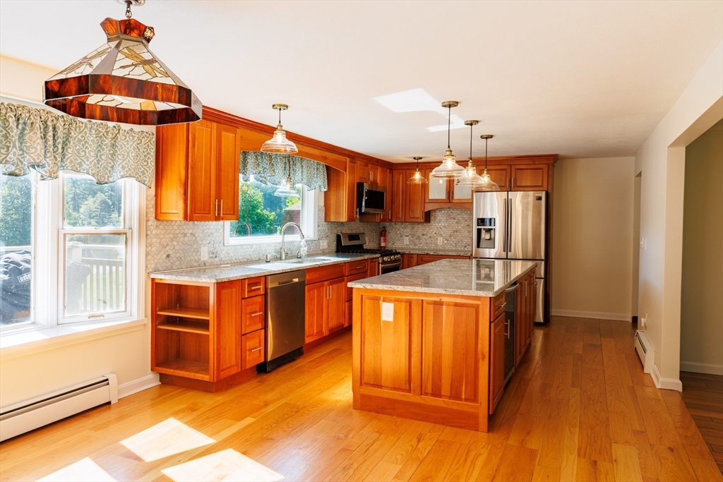57 Shore Road North Brookfield, MA 01535 - Photo 18 of 40