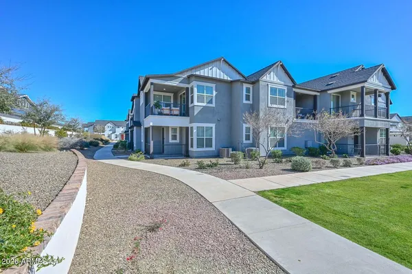 $3,000 | 11300 North Casa Dega Drive, Unit 1064, Surprise, AZ 85388