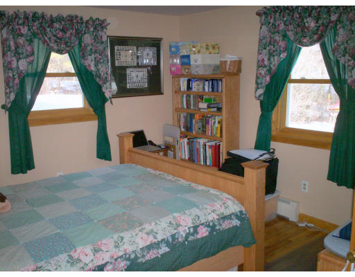 15 Reagan Road Townsend, MA 01469 - Photo 6 of 10 Gallery Image 6
