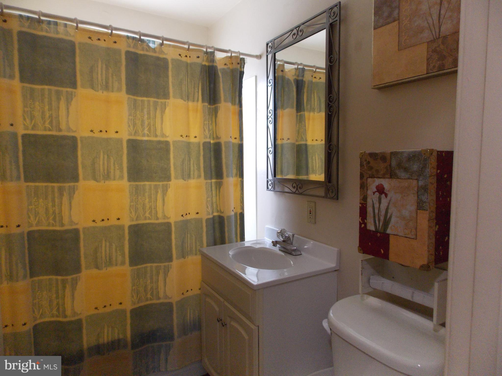 3304 East Joppa Road Baltimore, MD 21234 - Photo 14 of 29 Full bath on first floor