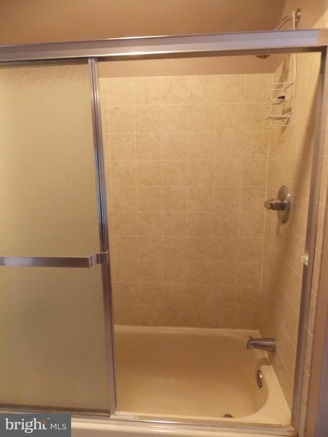 3304 East Joppa Road Baltimore, MD 21234 - Photo 26 of 29 Tub with tile