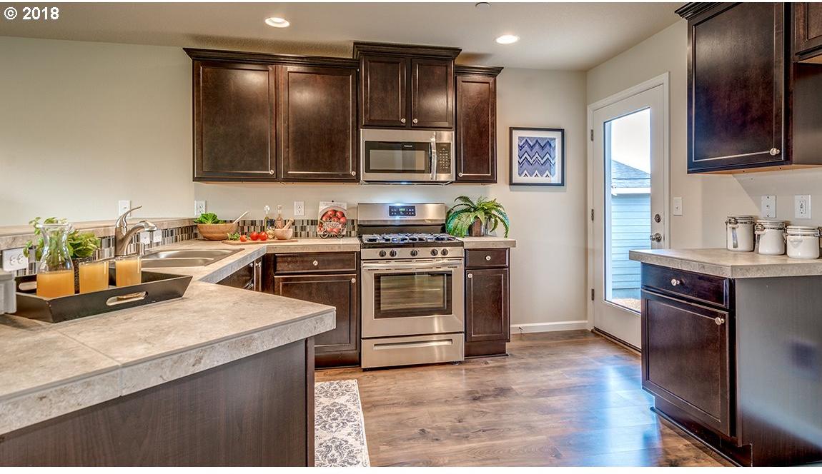 9019 North Boxwood Street Camas, WA 98607 - Photo 12 of 29 Gallery Image 12
