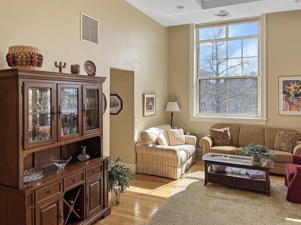 33 Forest Street, Unit 309 Lexington, MA 02421 - Photo 8 of 28