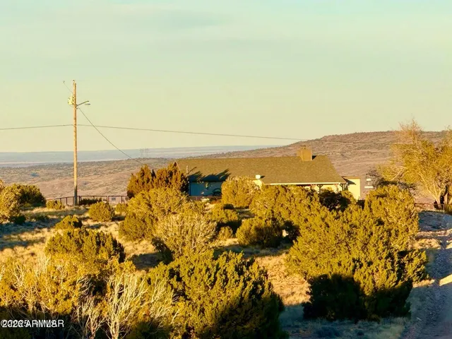 $8,000 | 136 Zuni Drive, Concho, AZ 85924