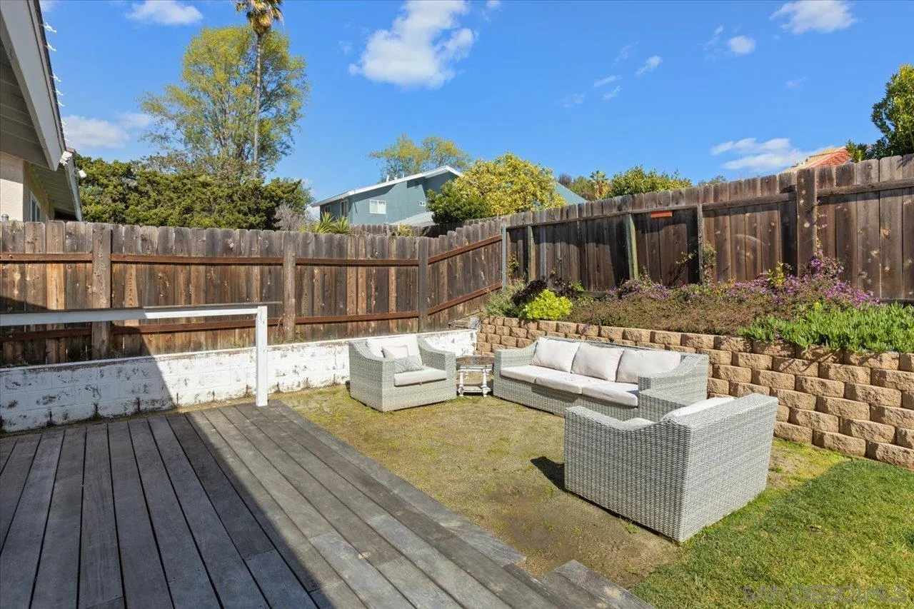 13433 Utopia Road Poway, CA 92064 - Photo 10 of 23 a view of a patio with couches and potted plants