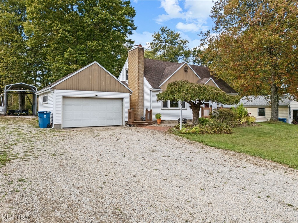 4666 Roop Avenue Barberton, OH 44203 - Photo 2 of 27 Gallery Image 2