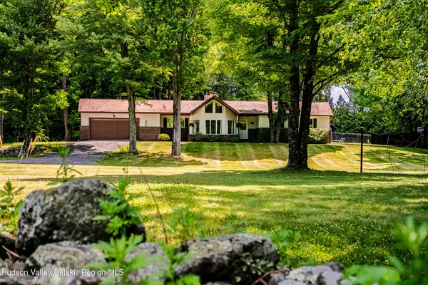 $650,000 | 321 Orchard Road, Highland, NY 12528