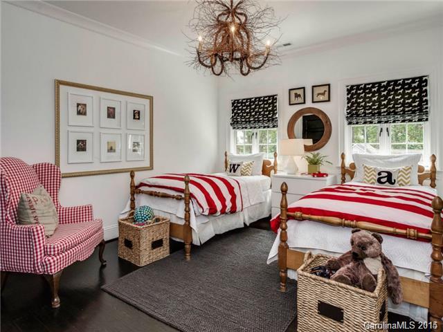 639 Cherokee Road Charlotte, NC 28207 - Photo 13 of 22 Gallery Image 13