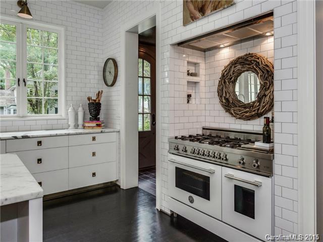 639 Cherokee Road Charlotte, NC 28207 - Photo 9 of 22 Gallery Image 9