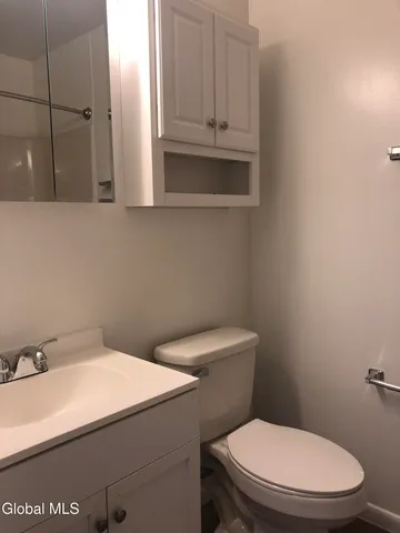 $1,321 | 21 Wells Street, Unit 410, Saratoga Springs, NY 12866