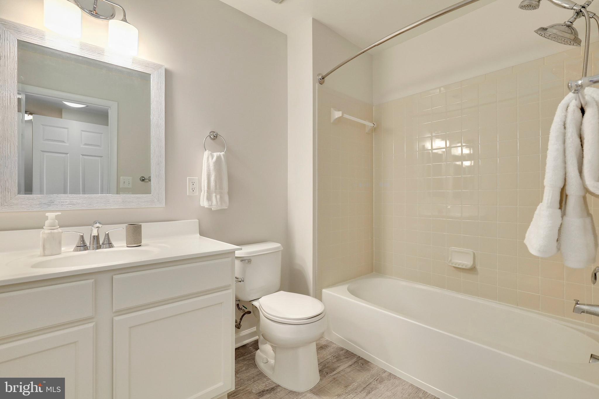 924 4th Street Southeast Washington, DC 20003 - Photo 17 of 32