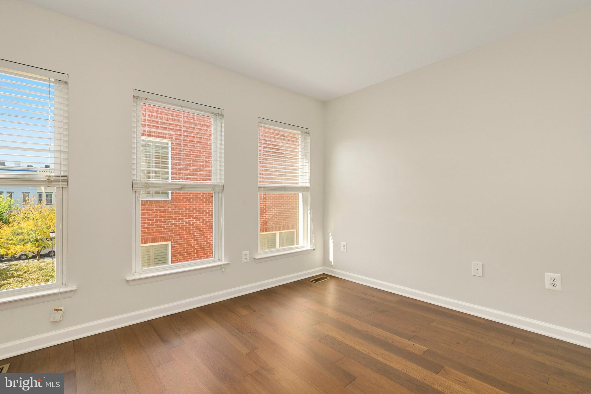 924 4th Street Southeast Washington, DC 20003 - Photo 19 of 32