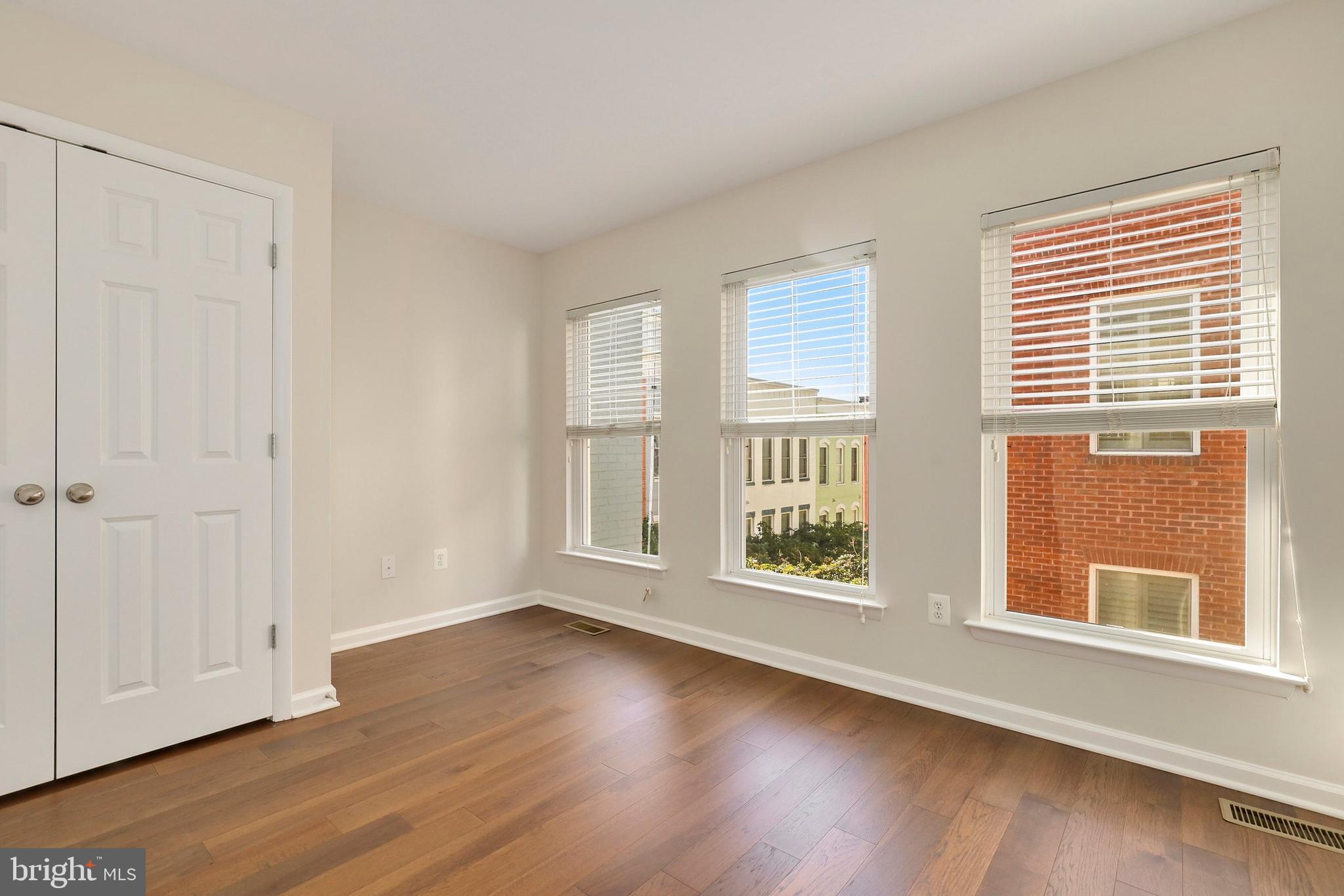 924 4th Street Southeast Washington, DC 20003 - Photo 20 of 32