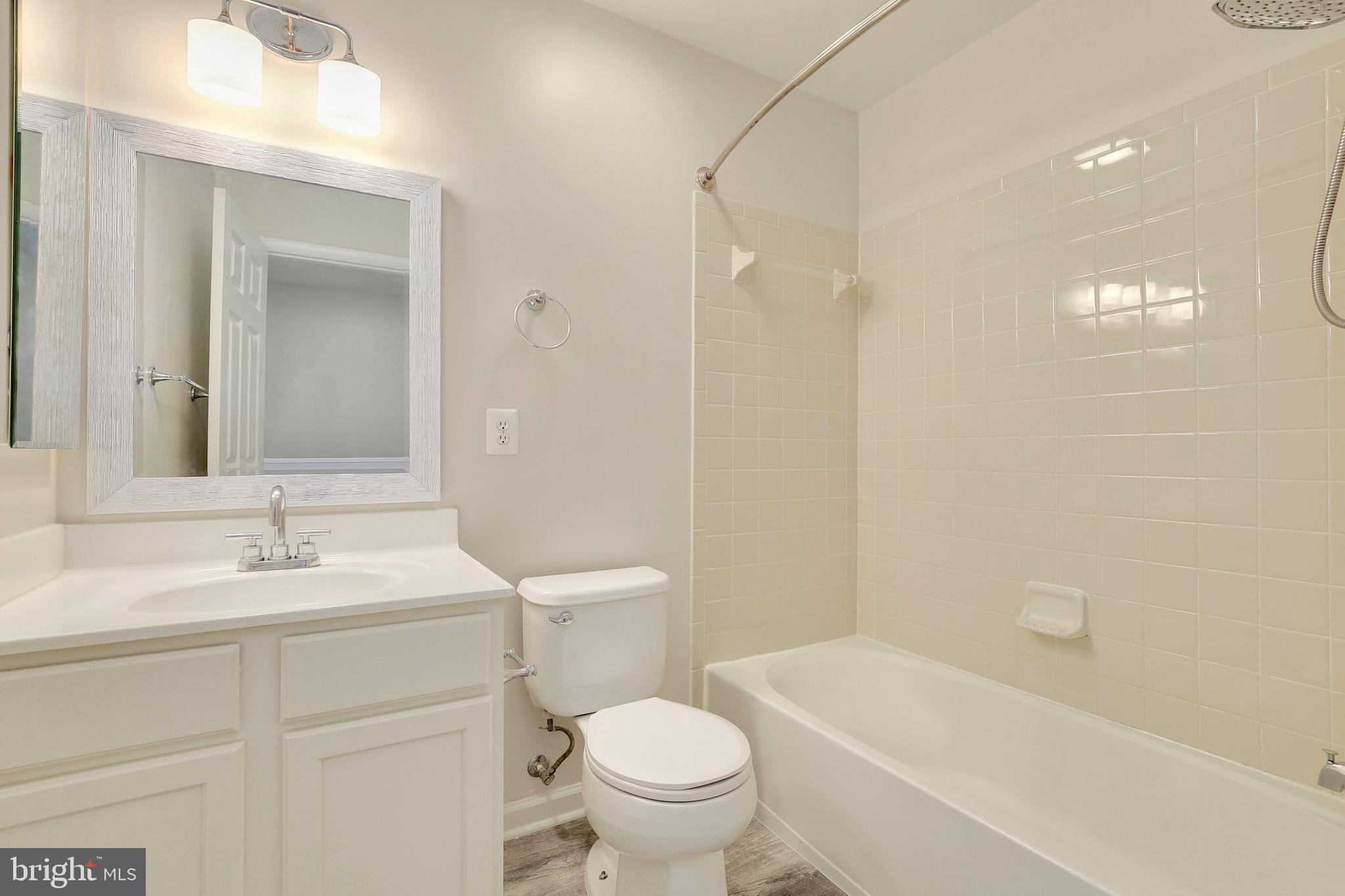 924 4th Street Southeast Washington, DC 20003 - Photo 22 of 32