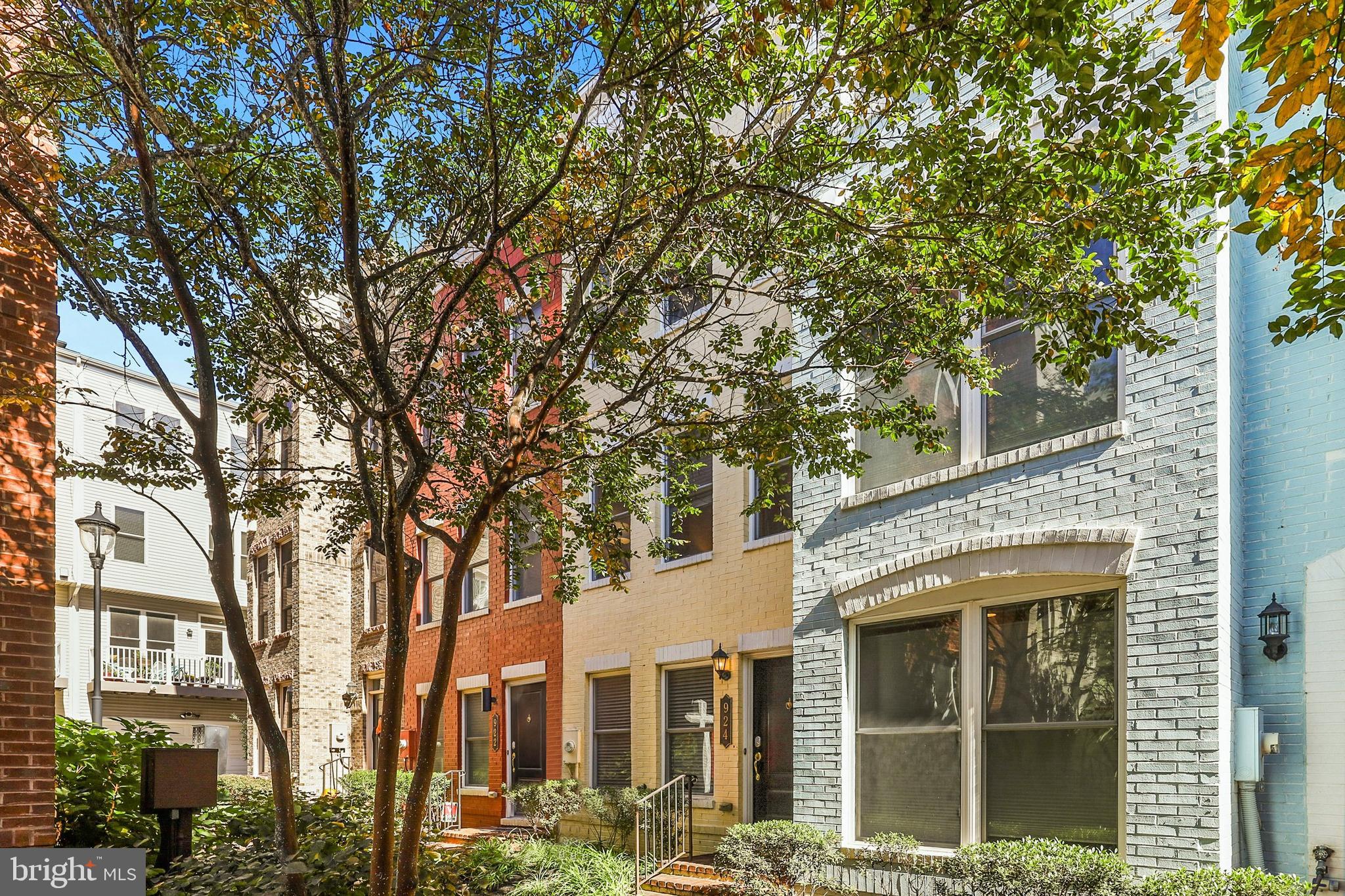 924 4th Street Southeast Washington, DC 20003 - Photo 31 of 32
