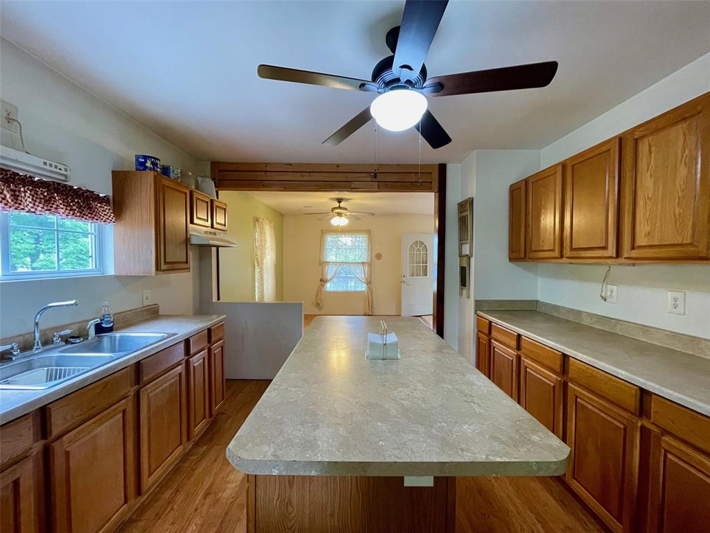 175 State Rte 4 St. Jacob, IL 62281 - Photo 5 of 51 Gallery Image 5