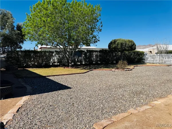 $1,800 | 1340 Gemstone Avenue, Bullhead City, AZ 86442