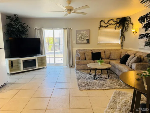 $1,800 | 1340 Gemstone Avenue, Bullhead City, AZ 86442