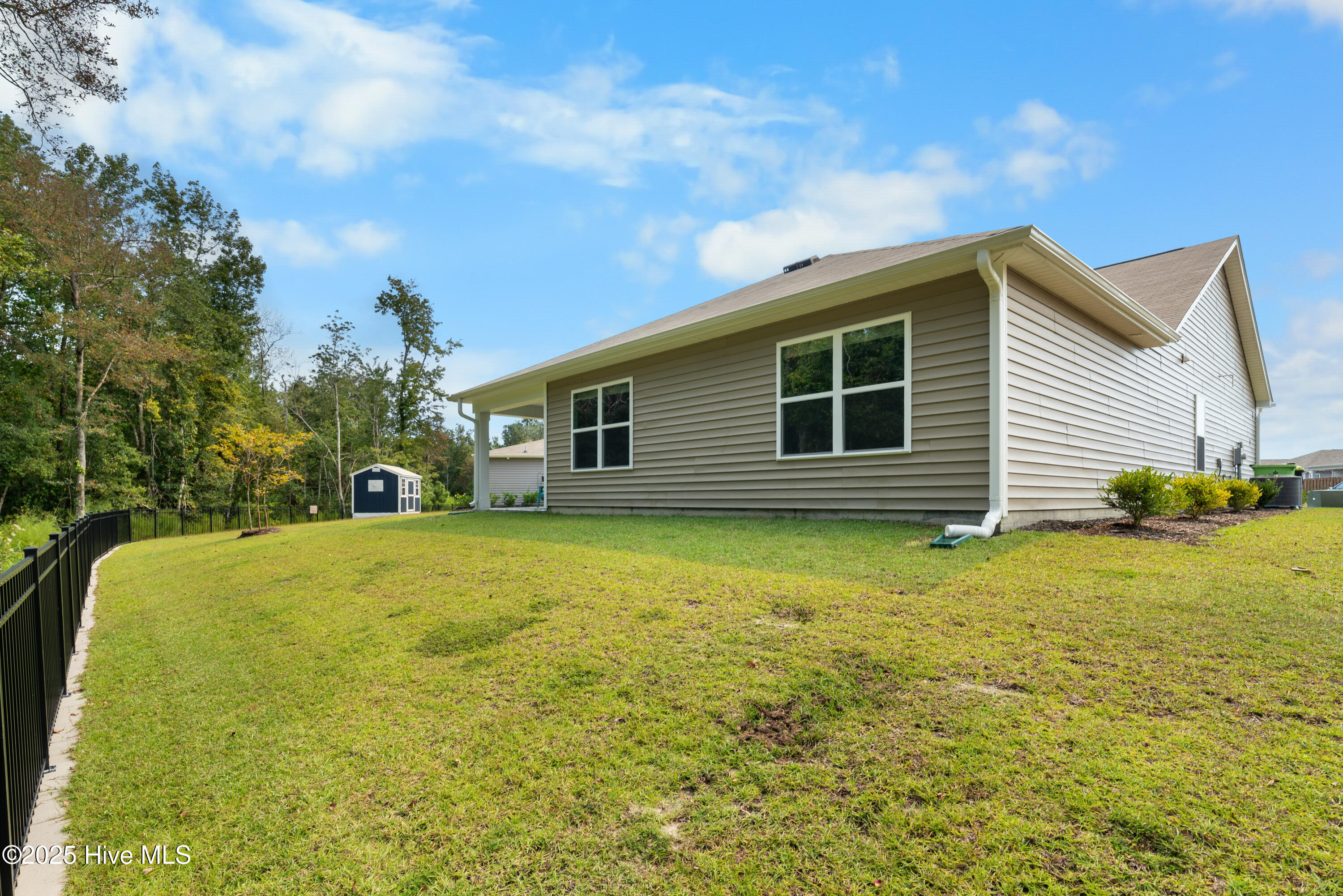 307 Azimuth Drive Hampstead, NC 28443 - Photo 30 of 50 307AzimuthDr-239