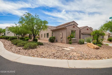 $410,000 | 1648 Horned Lark Drive, Green Valley, AZ 85614