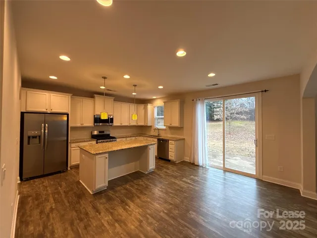 $2,350 | 121 Morgan's Branch Road, Belmont, NC 28012