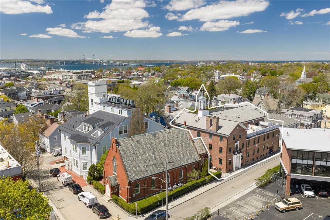 27 High Street, Unit 2 Newport, RI 02840 - Photo 42 of 46