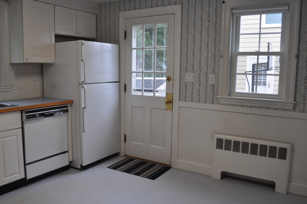 57 Bay State Road Melrose, MA 02176 - Photo 4 of 9 Gallery Image 4