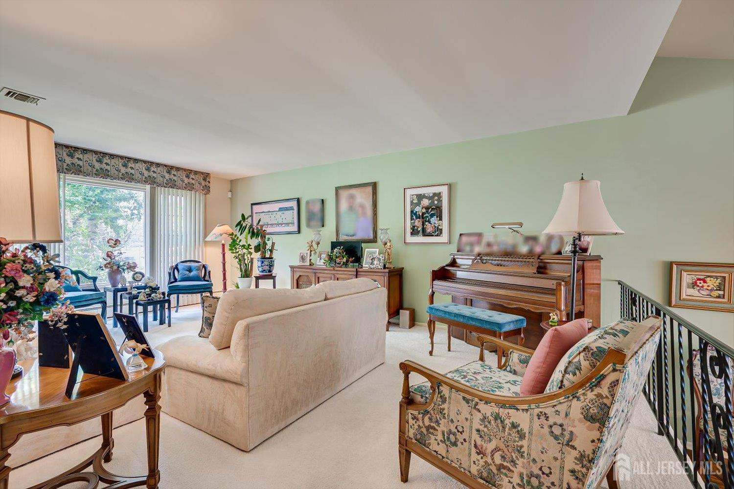 2 Eagle Road Edison, NJ 08820 - Photo 13 of 52