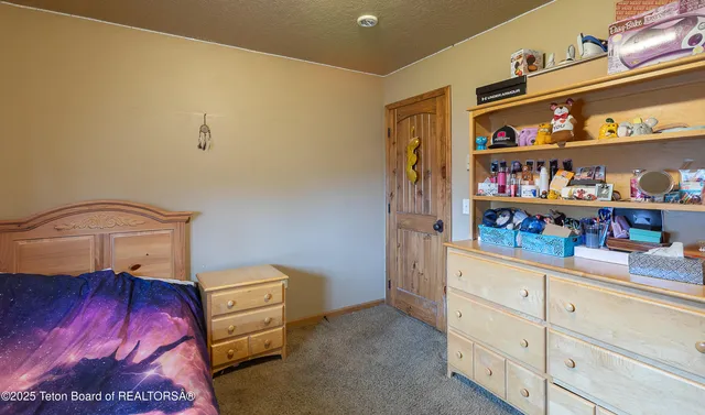 $589,000 | 619 Snake River Drive, Alpine, WY 83128