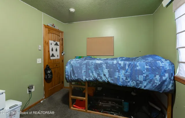 $589,000 | 619 Snake River Drive, Alpine, WY 83128