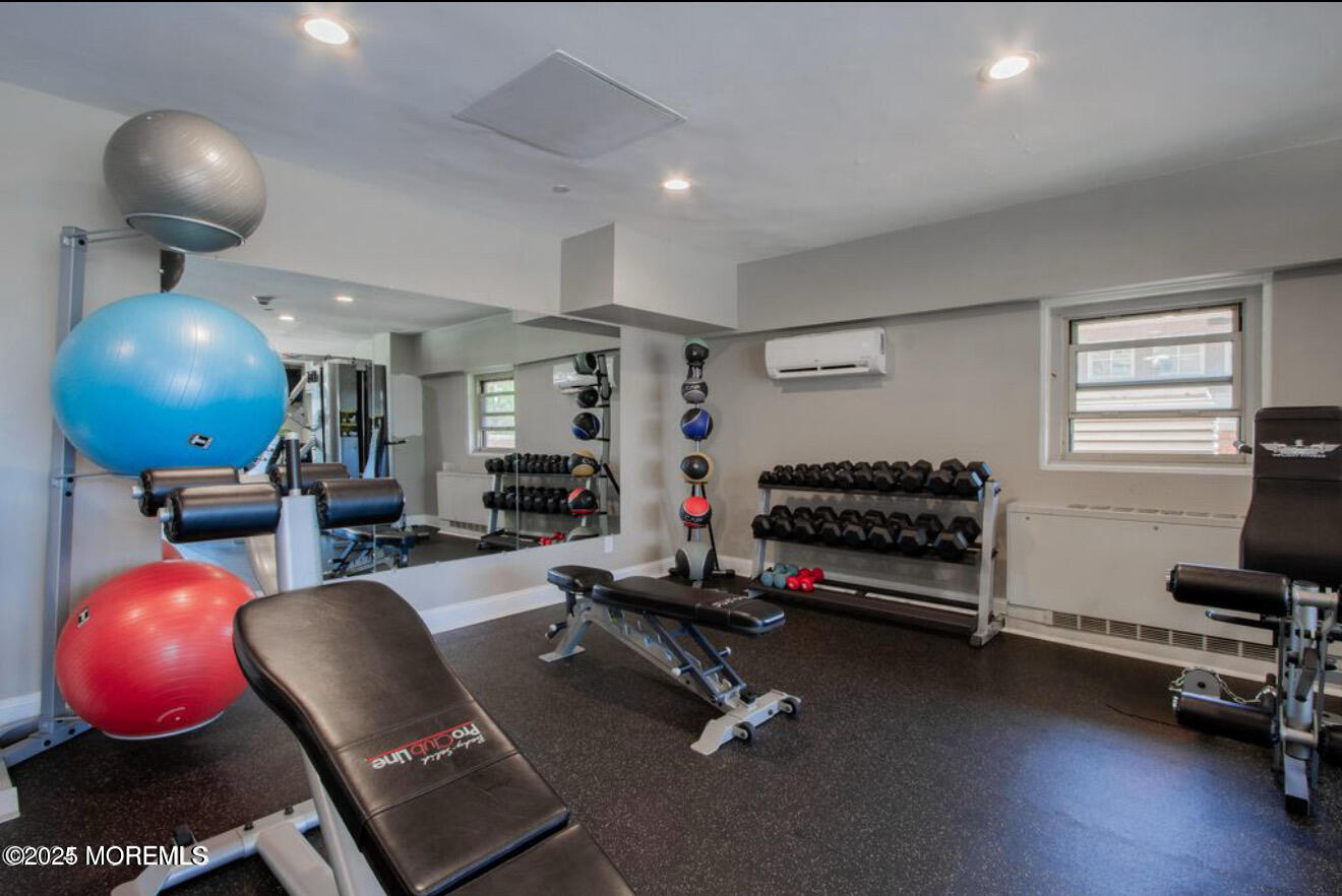 28 Riverside Avenue, Unit 4H Red Bank, NJ 07701 - Photo 25 of 37 IMG_0206