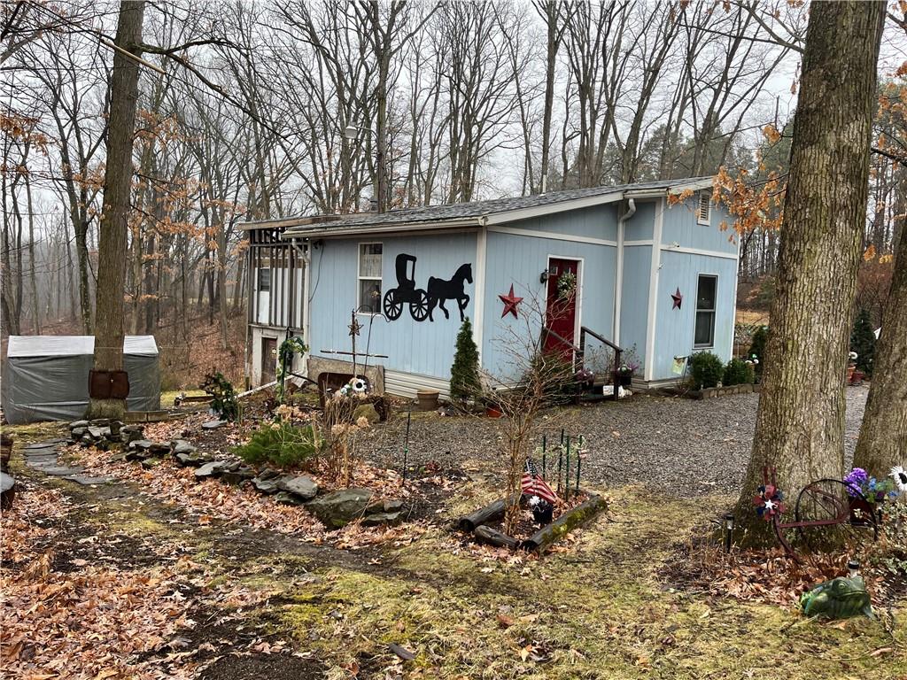 214 Brose Road Cabot, PA 16023 - Photo 3 of 6 Gallery Image 3