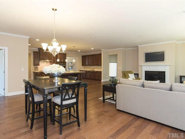 2425 Trenton Park Lane Raleigh, NC 27607 - Photo 12 of 21 Gallery Image 12