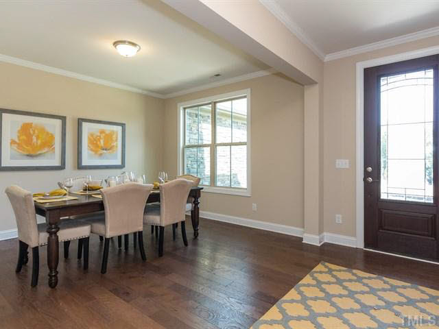 2425 Trenton Park Lane Raleigh, NC 27607 - Photo 3 of 21 Gallery Image 3