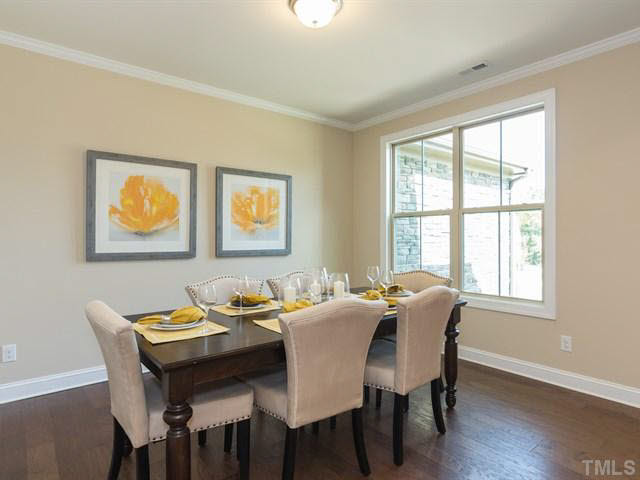 2425 Trenton Park Lane Raleigh, NC 27607 - Photo 4 of 21 Gallery Image 4