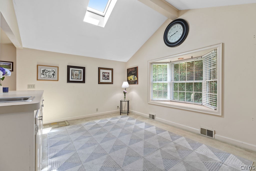 109 Overlook Drive Syracuse, NY 13207 - Photo 13 of 42