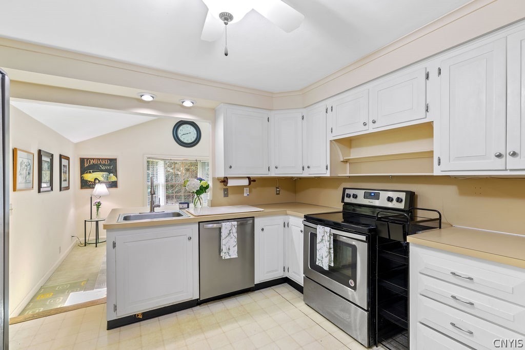 109 Overlook Drive Syracuse, NY 13207 - Photo 18 of 42