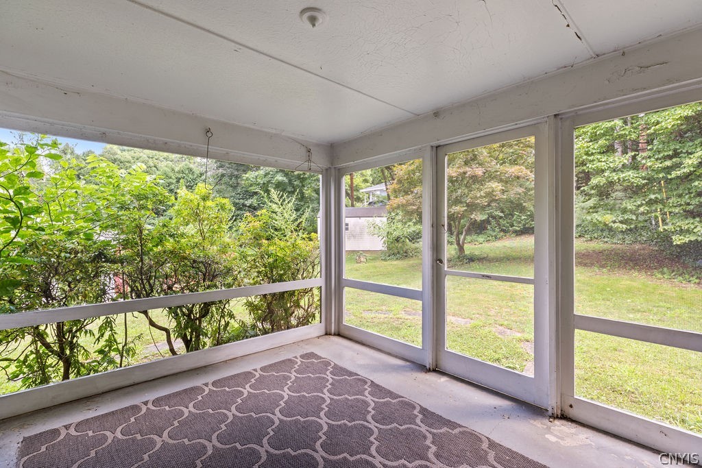 109 Overlook Drive Syracuse, NY 13207 - Photo 25 of 42