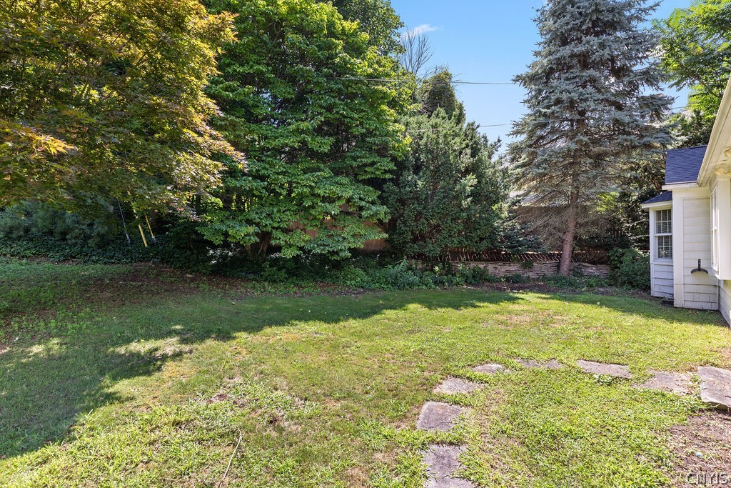 109 Overlook Drive Syracuse, NY 13207 - Photo 27 of 42