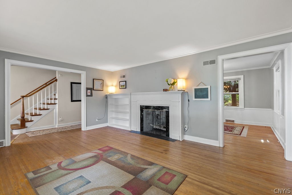 109 Overlook Drive Syracuse, NY 13207 - Photo 8 of 42