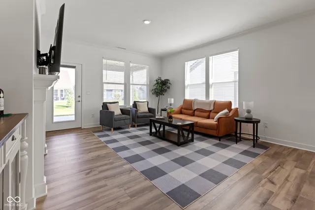 $475,000 | 335 Ehrlich Lane, Westfield, IN 46074