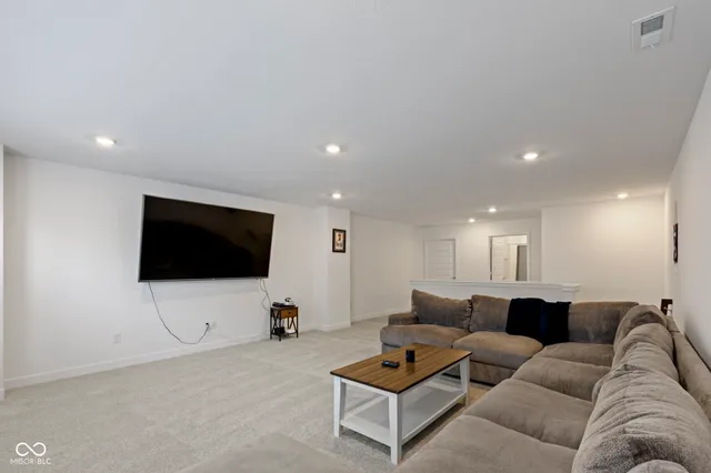 $475,000 | 335 Ehrlich Lane, Westfield, IN 46074