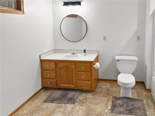 $379,000 | 875 Willow Tree Court, Higginsville, MO 64037