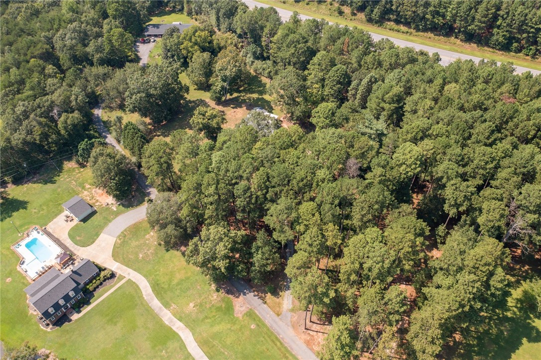 136 Briar Patch Road Anderson, SC 29621 - Photo 3 of 46 No HOA