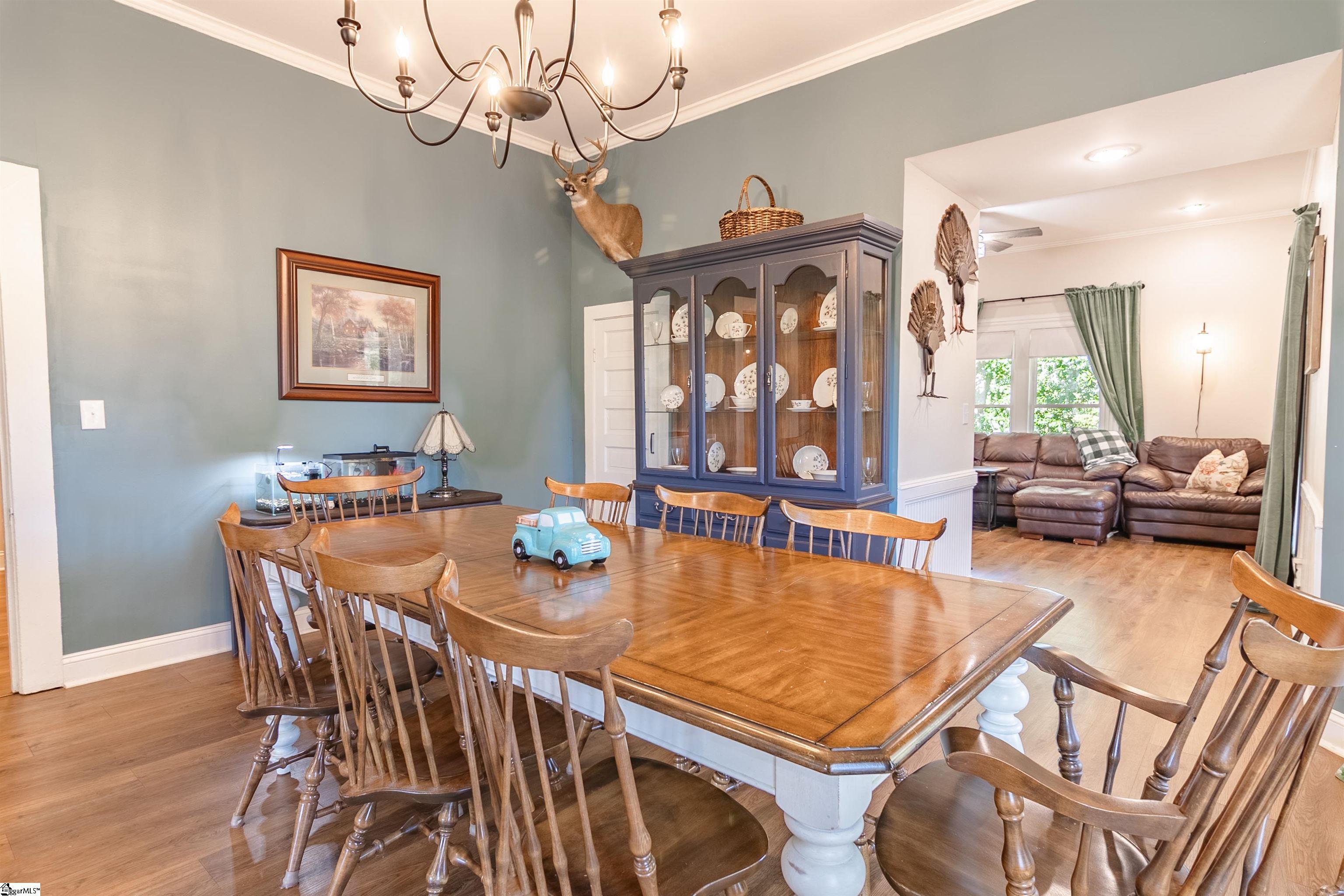 6025 Mountain View Road Taylors, SC 29687 - Photo 18 of 43